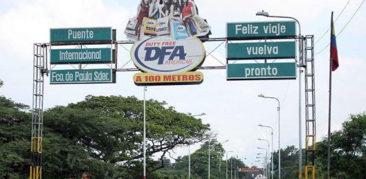 Abren tempralmente frontera Venezuela Colombia